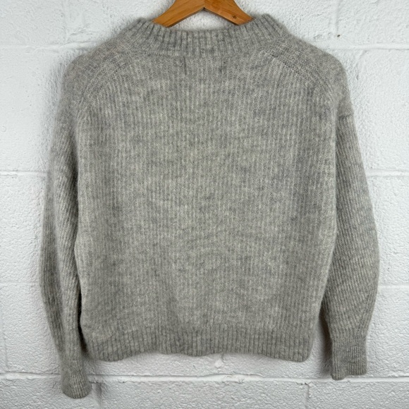 Everlane Alpaca Crew Neck Sweater  M - Picture 3 of 6